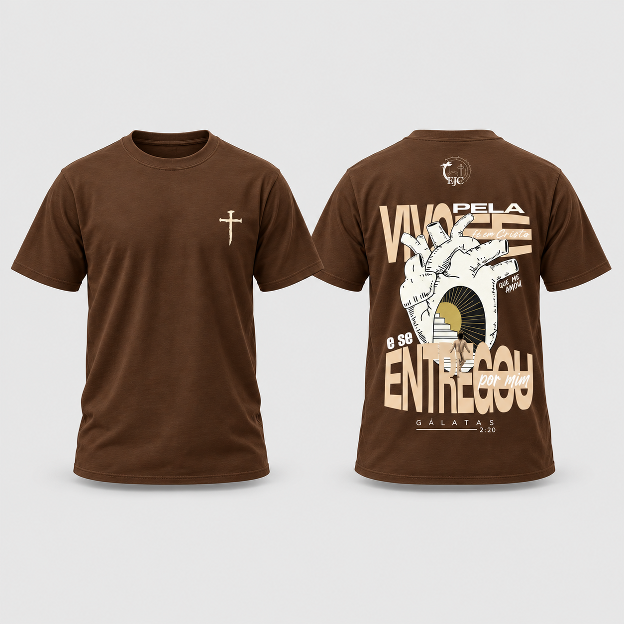Frente e costas da camiseta marrom EJC, com cruz no peito e arte de coração nas costas
